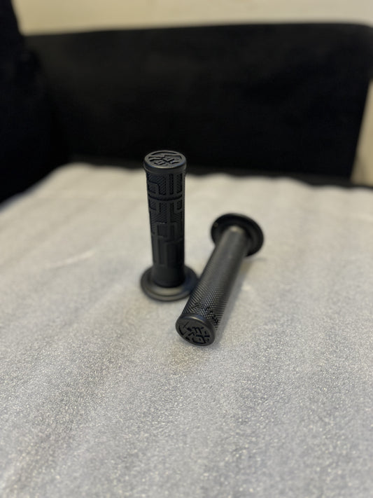 Surron black oem grips